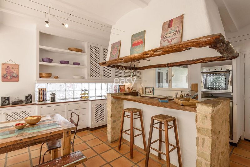 Country estate available for rent specifically intended for professional photography shoots